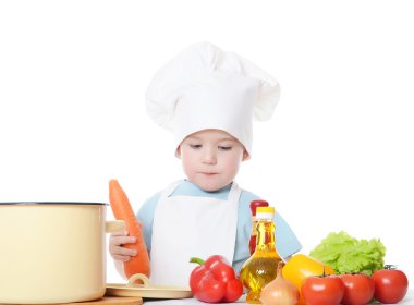 aşçı şapkalı küçük çocuk
