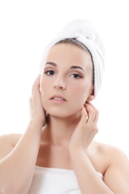 Spa güzel kadın yüzü üzerinde beyaz background.touches izole