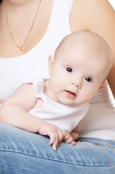 Mère heureuse avec bébé — Photo