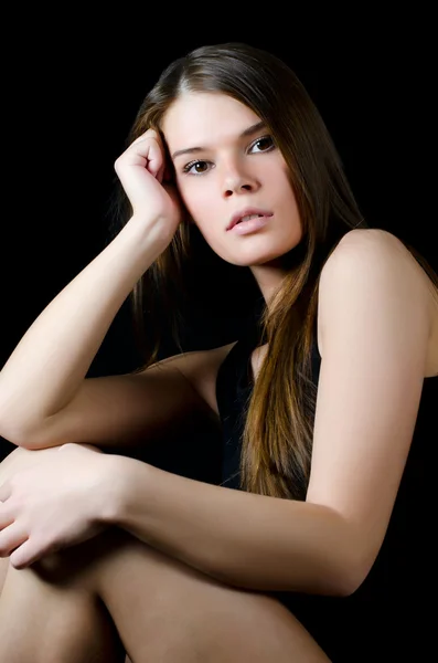 Retrato da jovem menina bonita — Fotografia de Stock