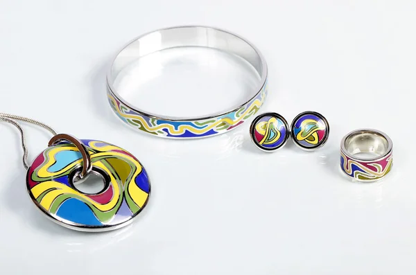 Joalharia. Pingente, pulseira, brincos, anel — Fotografia de Stock
