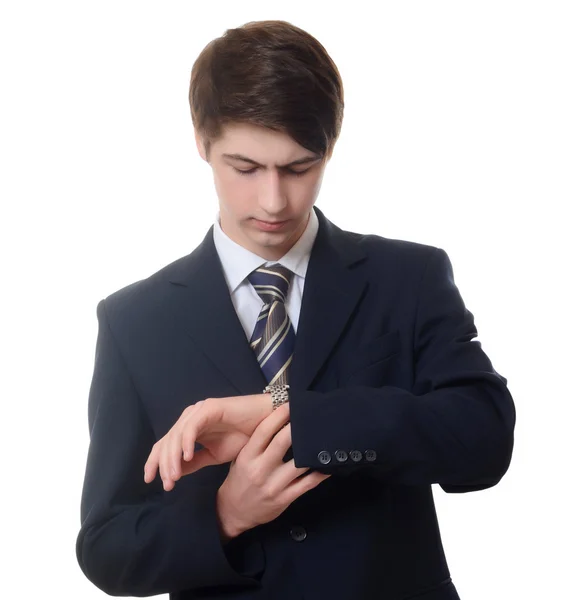 Der Geschäftsmann im Businessanzug schaut auf die Uhr — Stockfoto