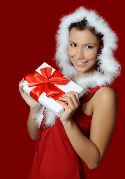 La chica de Navidad con cajas regalos —  Fotos de Stock