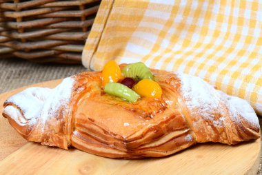 meyve muska böreği gelen rulo