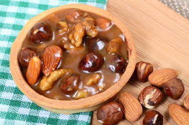 Fındıklı kurabiye hamuru pasta