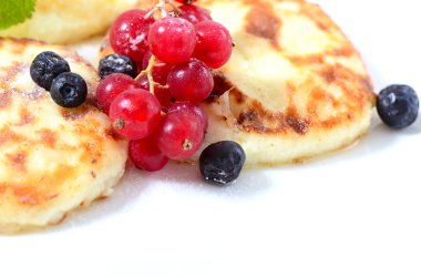 Cheesecakes çilek ile