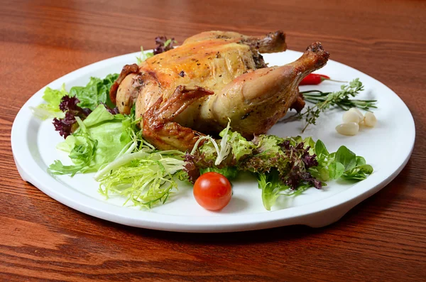 Baked hen — Stock Photo, Image