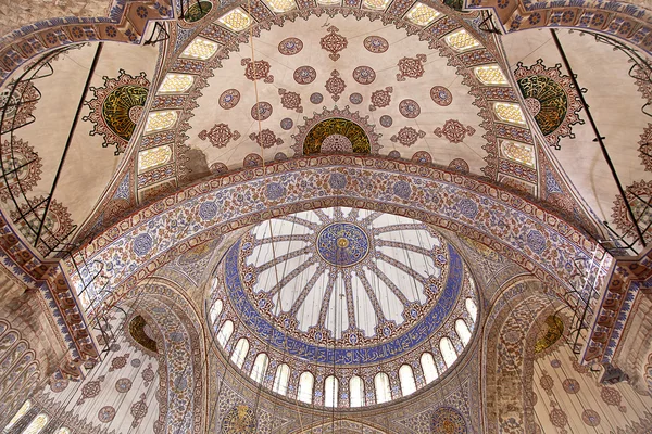 Sultanahmet Blue mosque interior - dome — Stock Photo, Image