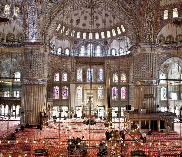 Sultanahmet Modrá mešita interiér - kopule — Stock fotografie