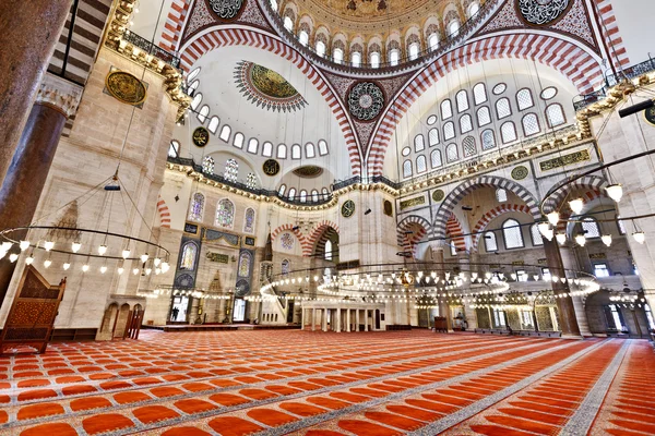 Mesquita Suleymaniye em Istambul Turquia - interior — Fotografia de Stock