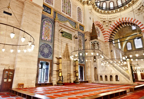 Suleymaniye Mosque in Istanbul Turkey - interior -pulpit — Stock Photo, Image