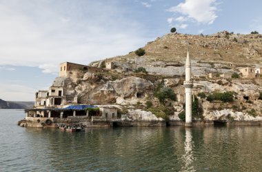 Halfeti