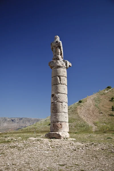 Tumulus karakus (grób pomnik), Adıyaman, Turcja — Zdjęcie stockowe