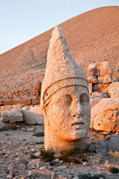 Nemrut 산 Commagene 왕국의 조각 — 스톡 사진