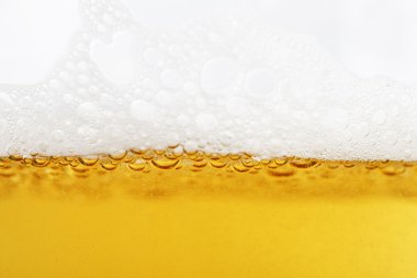taze bira ile köpük ve kabarcıklar
