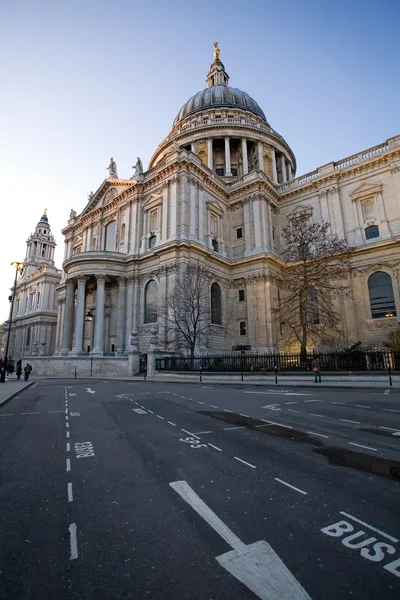 Saint Paul 's Cathedral, Londen, Engeland — Stockfoto