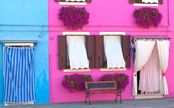 Burano huizen — Stockfoto