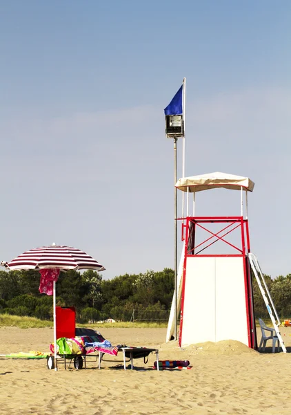 Puesto de guardia de vida en la playa — Foto de Stock