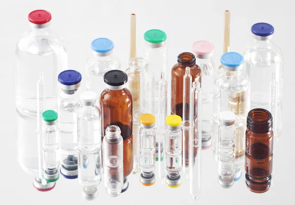 Farmaceutische flesjes — Stockfoto