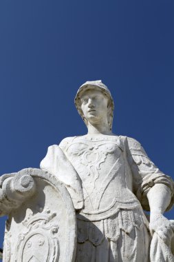 Romalı savaşçı heykeli