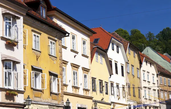 Barevné domy v Lublani — Stock fotografie