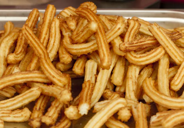 Kızarmış İspanyol churros