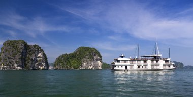 Önemsiz bir tekne içinde ha uzun koyu