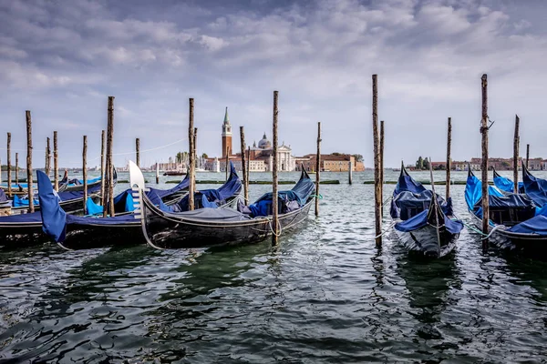 Uitzicht Gondolas Venetië Italië — Stockfoto