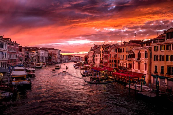 Cityscape Venice Sunset Rialto Bridge — ストック写真