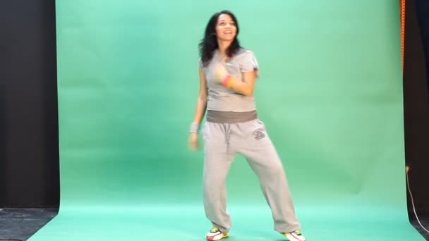 Young woman dancing in action — Stock Video