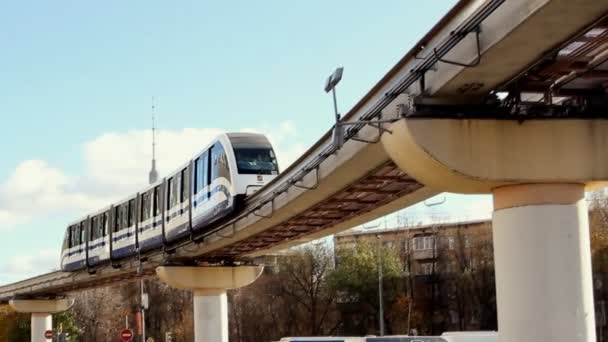 Monorail van Moskou — Stockvideo