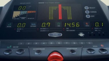 fütüristik cihazın dijital bilgi paneli