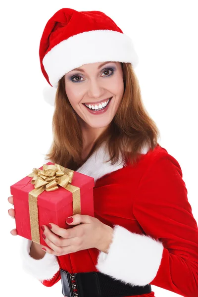 Belle jeune femme avec cadeau de Noël — Photo