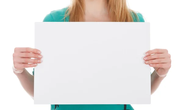 Vrouw met leeg wit bord — Stockfoto