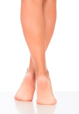 güzel kadın bacaklar beyaz zemin üzerine