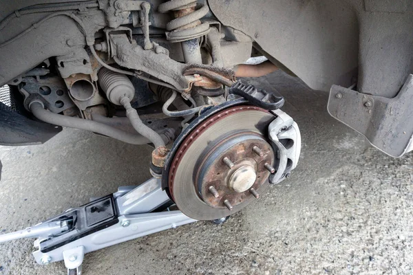 Wire Brush Car Brake Disk Closeup Shot — Stock Photo, Image