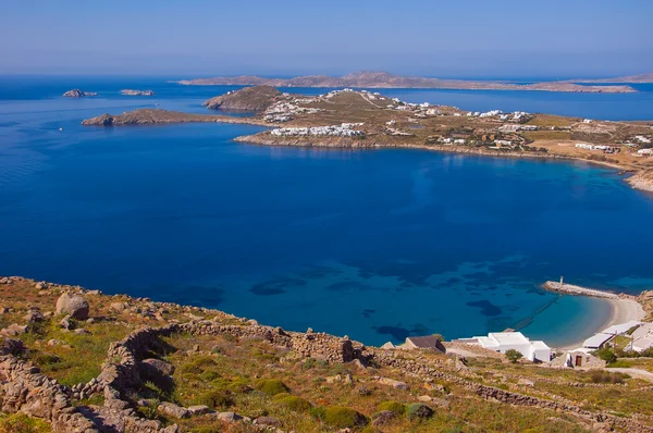 View from the height of the mountain on the island of Mykonos: t — Stock Photo, Image