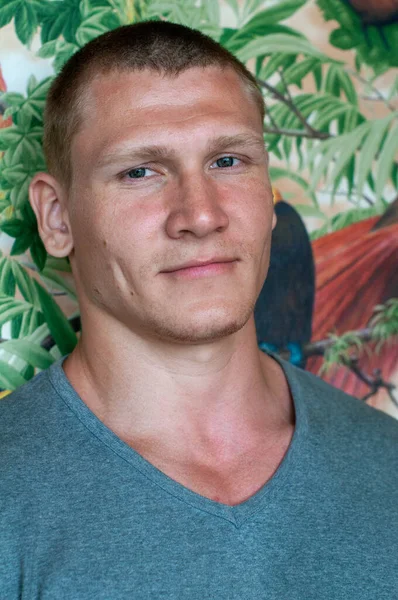 Kaslı bir adamın portresi  