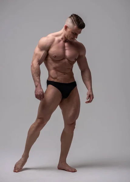 Fitness Male Model Studio — Stock Photo, Image