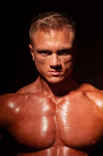 Portrait Muscular Man Posing Studio — Stok Foto