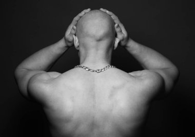 Genç kas cesur erkek modeli Studio