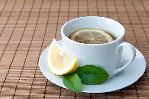 Lemon tea — Stock Photo, Image