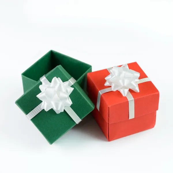 Confezioni regalo verdi e rosse — Foto Stock