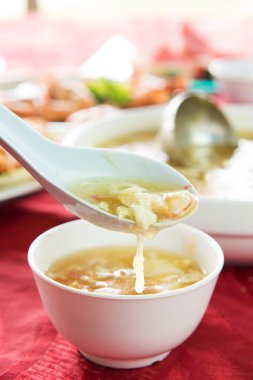 yumurta çiçek çorbası