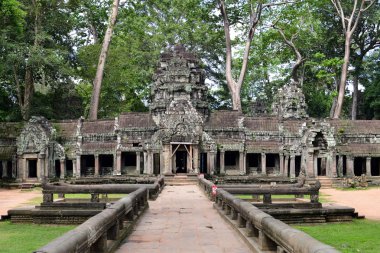 Angkor Thom Tapınağı