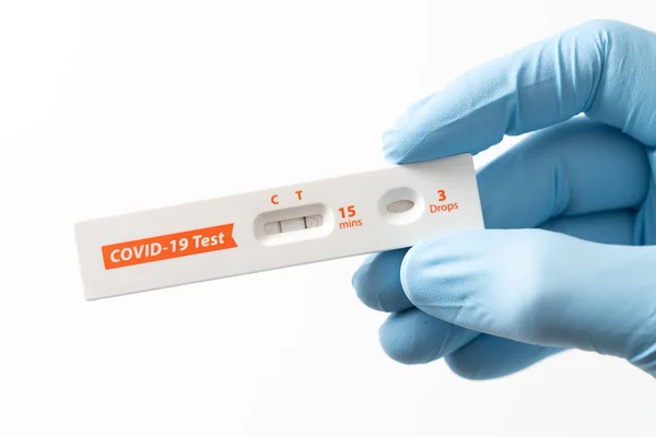 Hand Showing Positive Results Test Strip Rapid Antigen Home Covid — Stockfoto