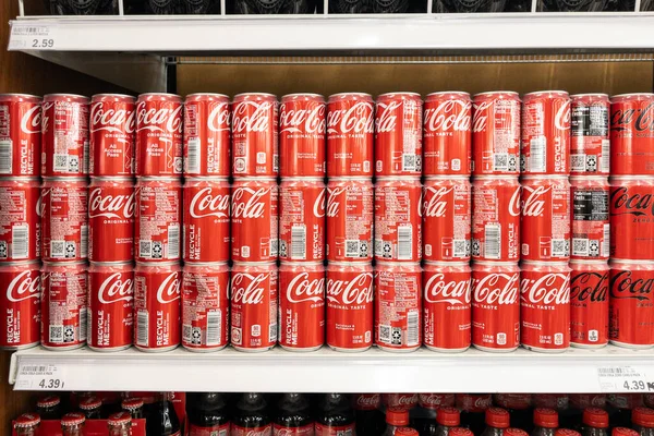 Novi Michigan Usa Sep 2022 Coca Cola Blikjes Rij Koop — Stockfoto