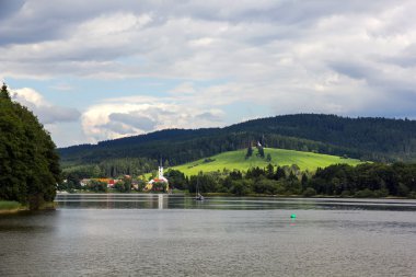 Frymburk Çek Cumhuriyeti'nde lipno Gölü.