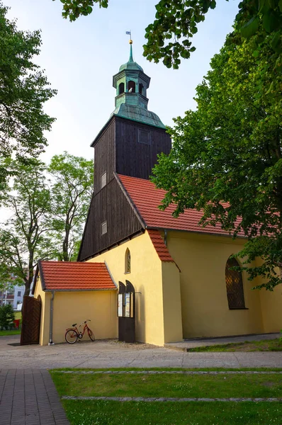 Leba Polonya Daki Katolik Kilisesi Kosciol Wniebowziecia Najswietszej Maryi Panny — Stok fotoğraf