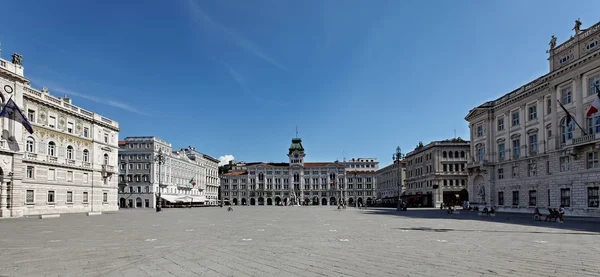 Trieste  . — Photo